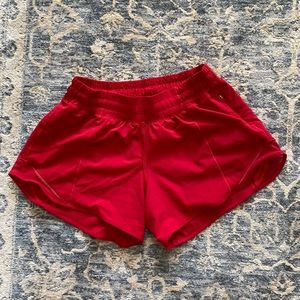 Lululemon hotty hot low rise shorts
